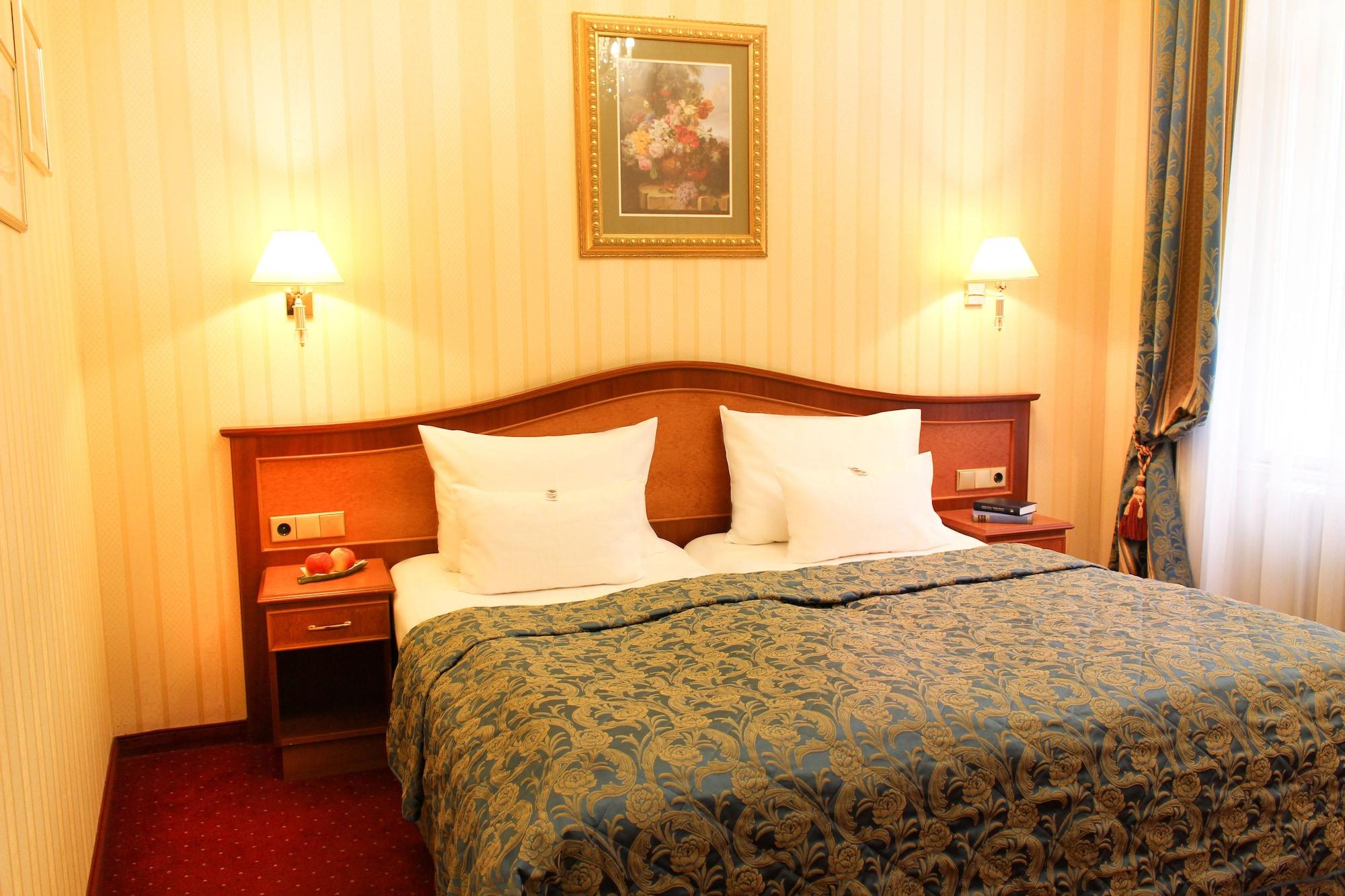 Pension Opera Suites I Self Check In Wina Bagian luar foto