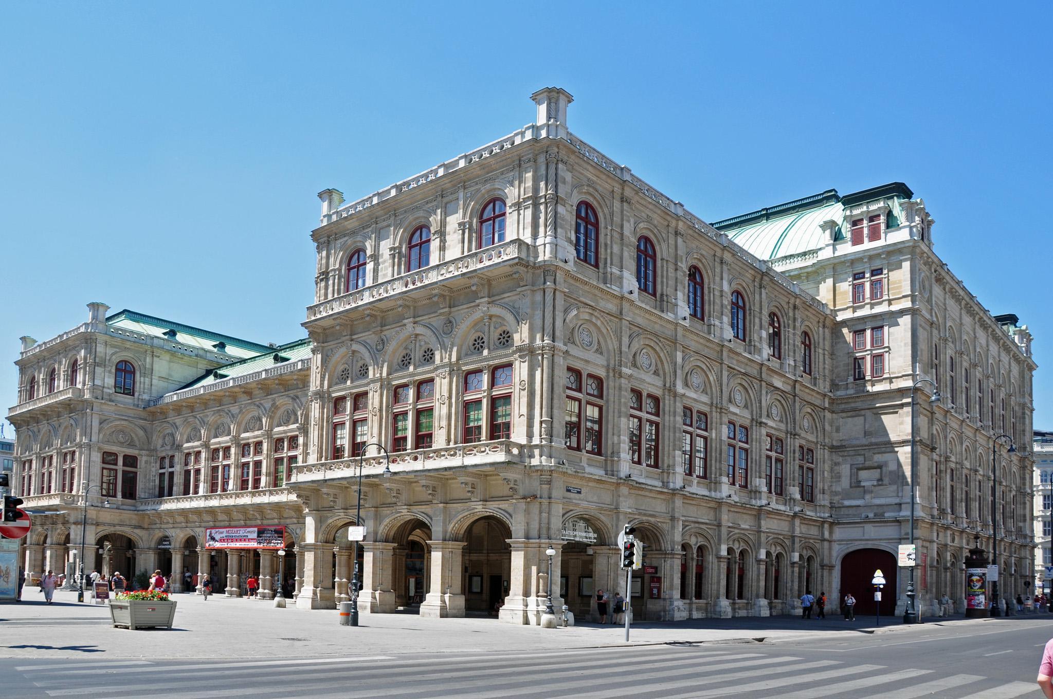 Pension Opera Suites I Self Check In Wina Bagian luar foto